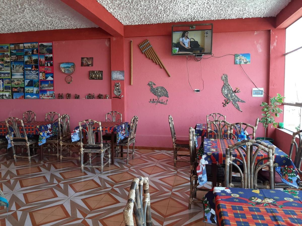 Hostal Resto Bar Flor De Mi Tierra Copacabana  Bagian luar foto